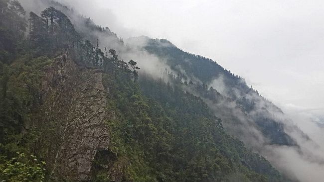 view from yamunotri trek